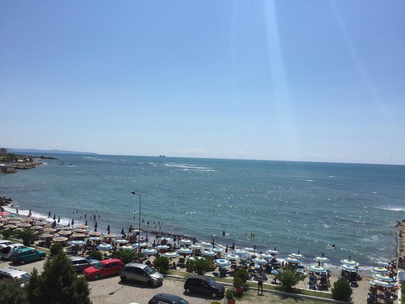 Hotel Ferrara Durres Ngoại thất bức ảnh