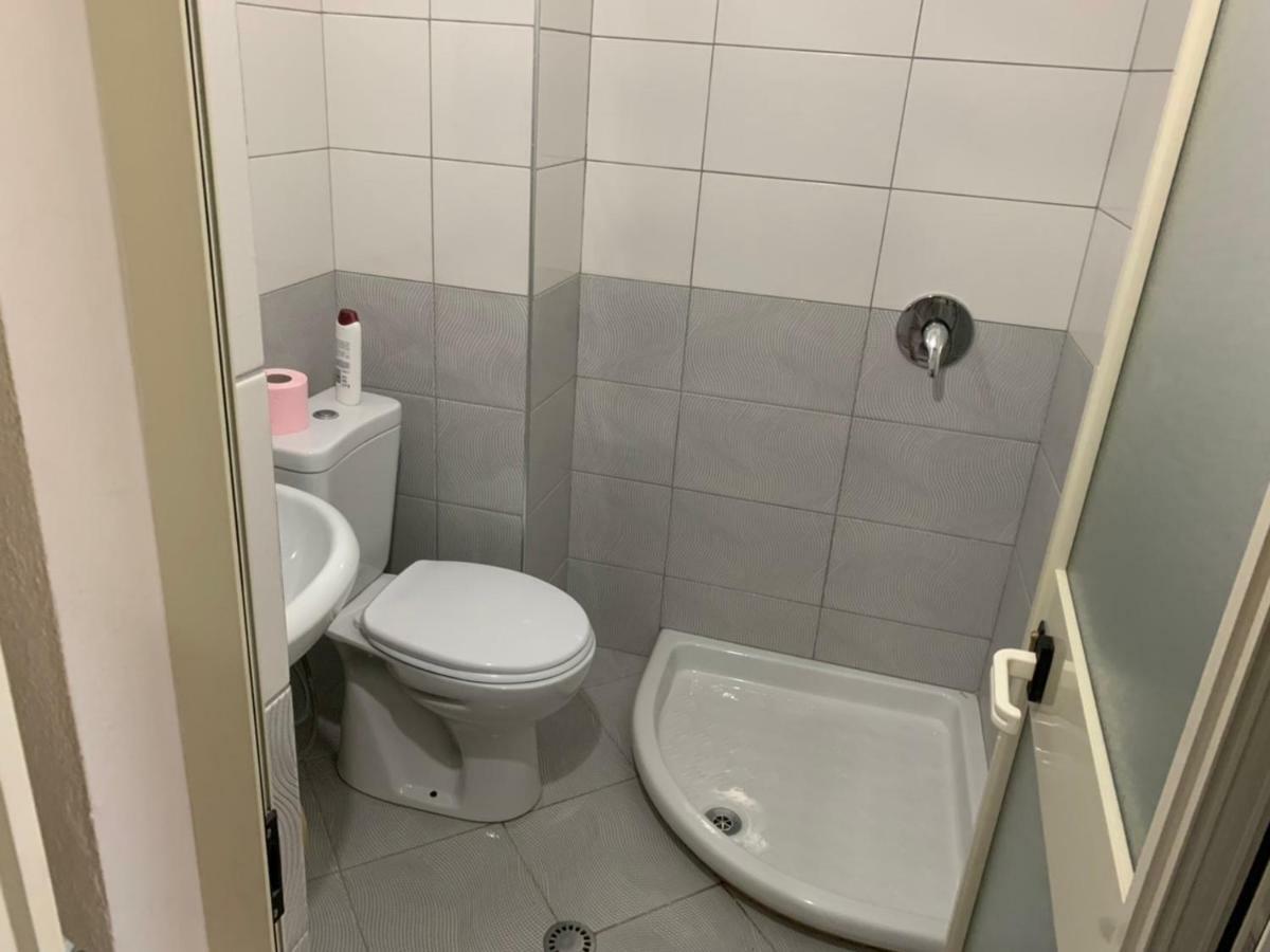 Hotel Ferrara Durres Ngoại thất bức ảnh