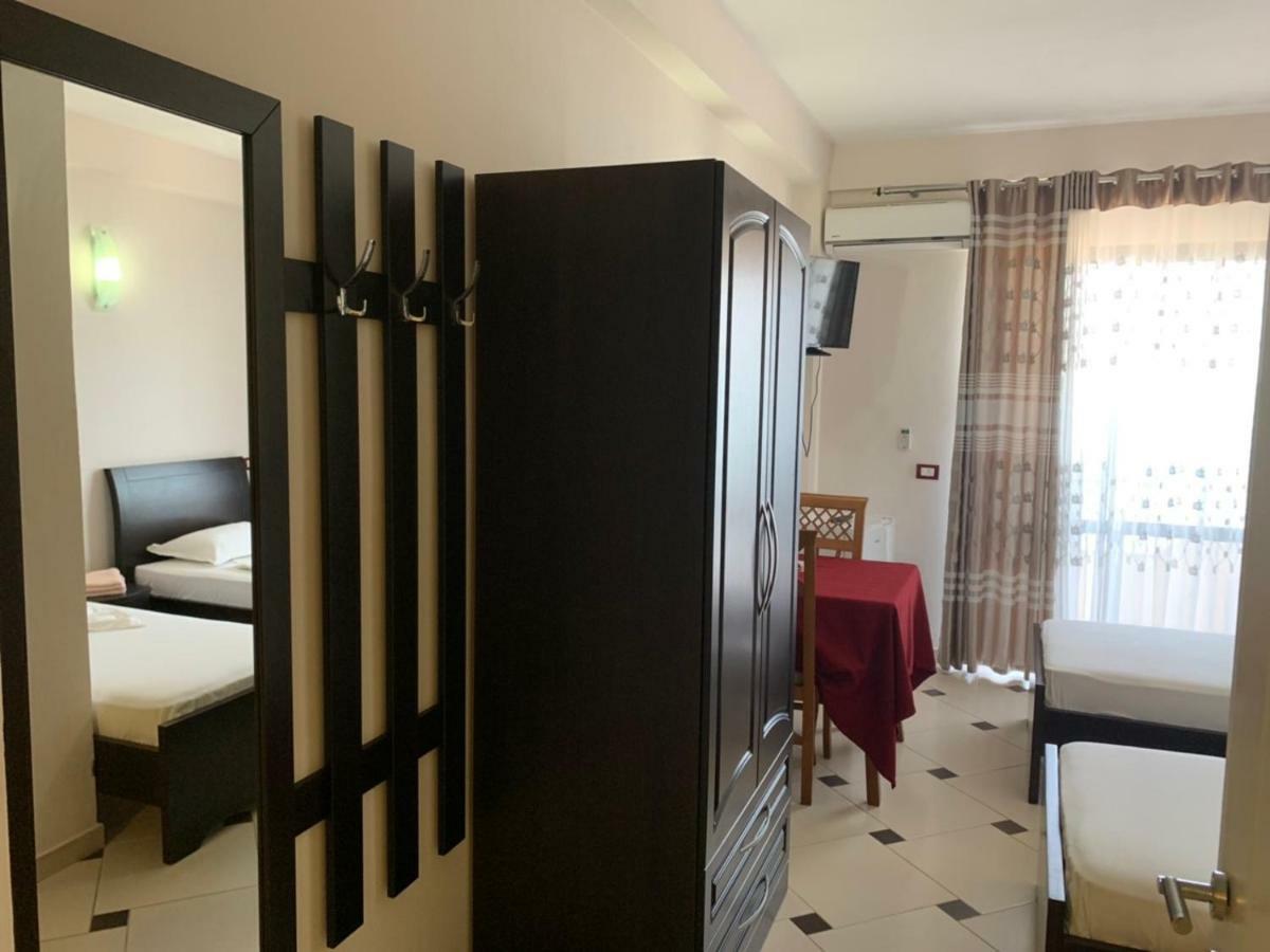 Hotel Ferrara Durres Ngoại thất bức ảnh