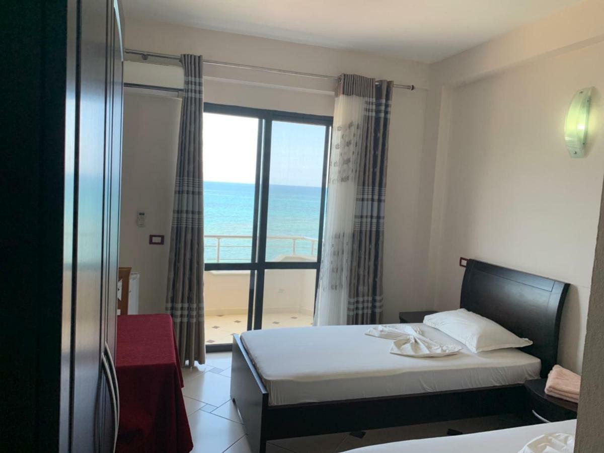 Hotel Ferrara Durres Ngoại thất bức ảnh